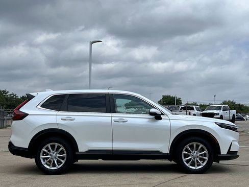 Used 2024 Honda CR-V EX-L image 3