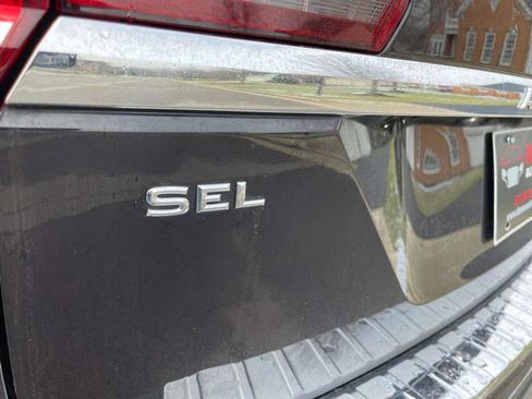 Used 2019 Volkswagen Atlas SEL image 31