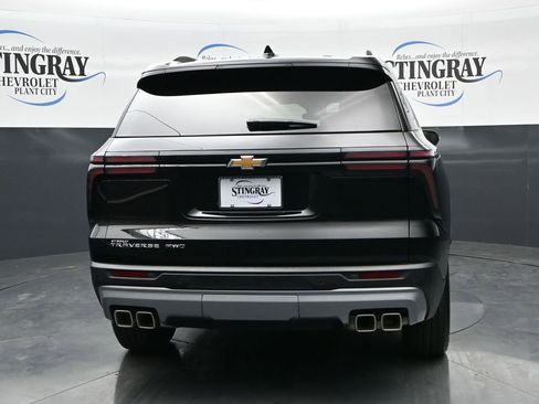 Used 2026 Chevrolet Traverse LT AWD/4WD image 6