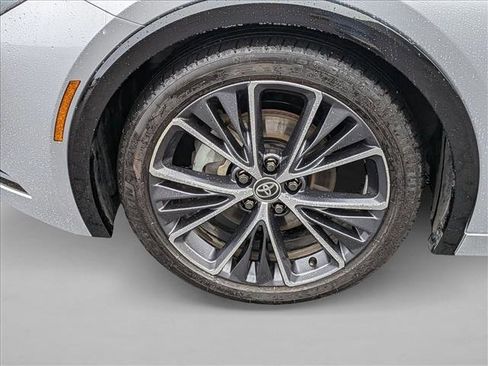 Certified 2023 Toyota Prius XLE image 24