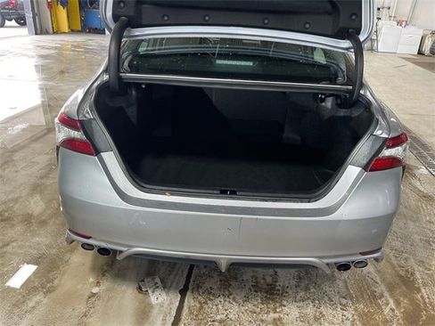 Used 2023 Toyota Camry XSE image 22
