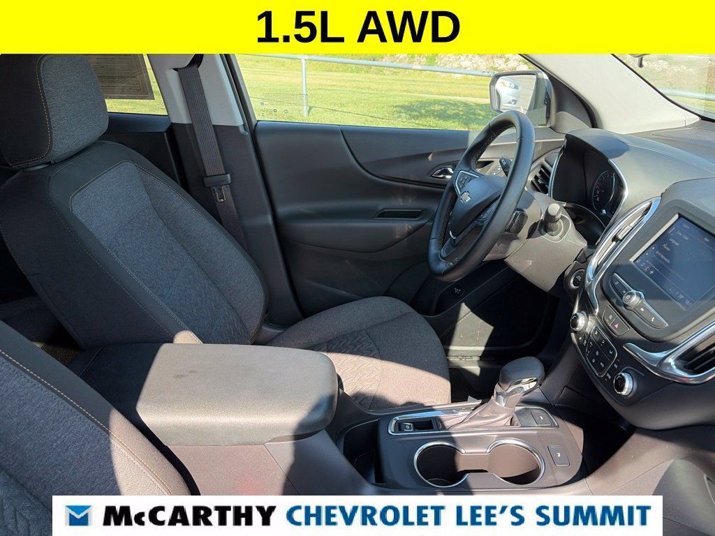 Used 2024 Chevrolet Equinox LT AWD/4WD image 21