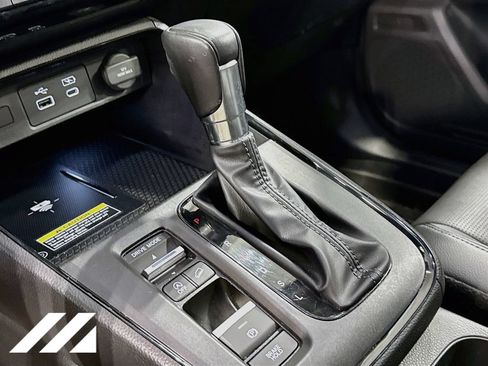 Used 2024 Honda CR-V EX-L image 17