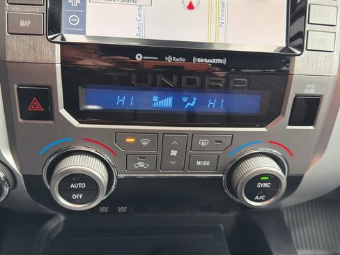 Used 2020 Toyota Tundra SR5 image 29