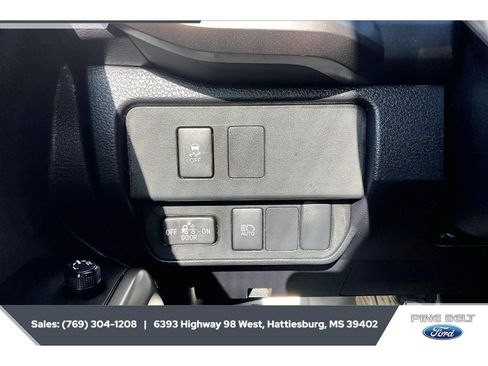 Used 2023 Toyota Tacoma SR5 RWD image 23