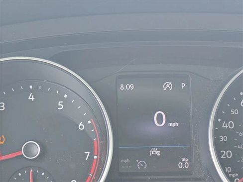 Used 2021 Volkswagen Tiguan S FWD image 7