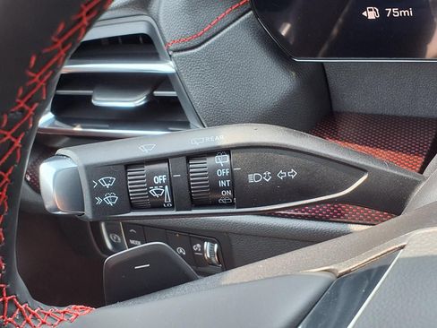 New 2026 Chevrolet Traverse RS w/ LPO, Floor Liner Package AWD/4WD image 19