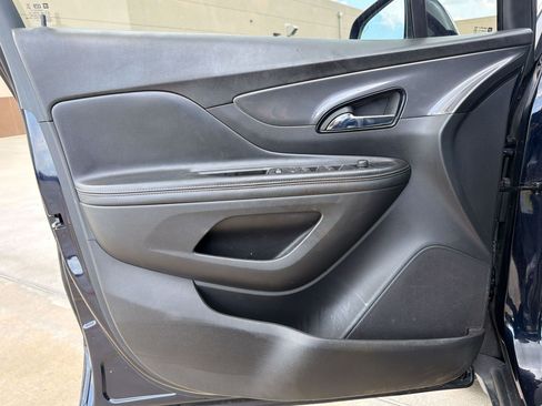 Used 2022 Buick Encore Preferred w/ Safety Package FWD image 20