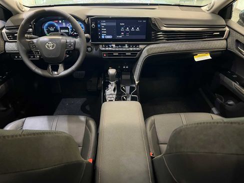 New 2026 Toyota Camry XLE image 10