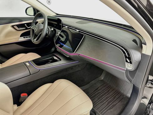 Used 2026 Mercedes-Benz E 350 Sedan image 30