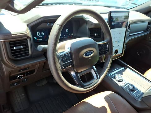 Used 2024 Ford Expedition Max King Ranch AWD/4WD image 9