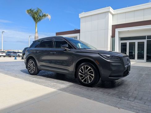 Certified 2020 Lincoln Corsair FWD image 2