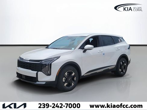 New 2026 Kia Sportage LX w/ LX Convenience Package FWD image 3