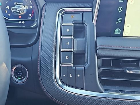 Used 2024 Chevrolet Tahoe RST w/ Luxury Package image 7