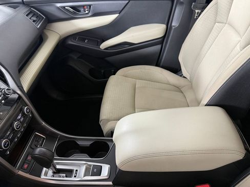 Used 2019 Subaru Ascent Premium w/ Popular Package #2 image 17