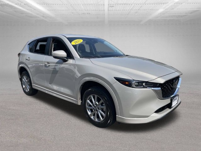 Used 2025 MAZDA CX-5 AWD 2.5 S w/ Preferred Package image 4