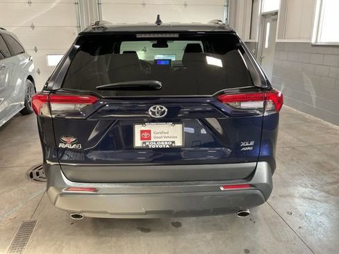 Used 2025 Toyota RAV4 XLE image 5