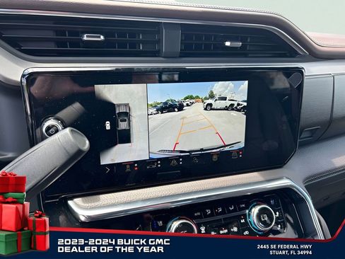 New 2025 GMC Sierra 2500 Denali w/ Denali Reserve Package image 30