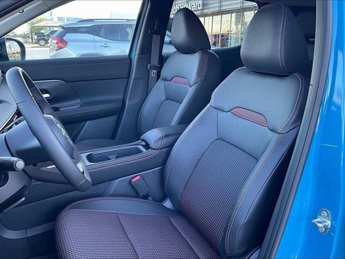 New 2025 Nissan Kicks SR w/ Illumination Package image 9