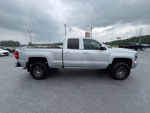 Used 2017 Chevrolet Silverado 1500 LT w/ All Star Edition image 7