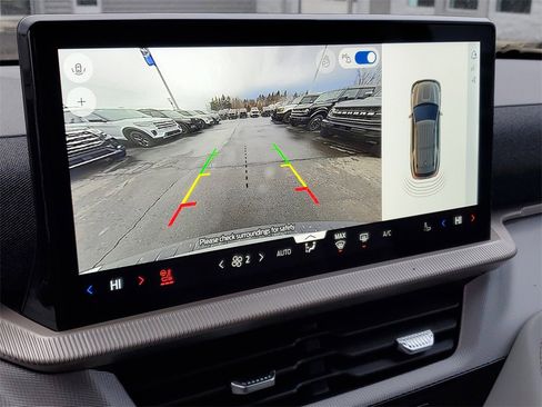 New 2026 Ford Explorer Active w/ Active Comfort Package image 19