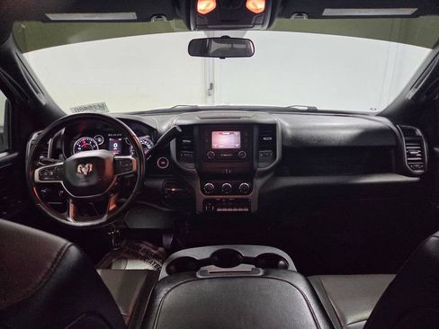 Used 2024 RAM 2500 Tradesman w/ Chrome Appearance Group AWD/4WD image 2