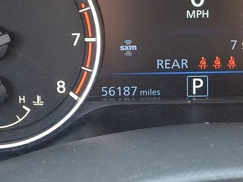 Used 2024 Nissan Altima 2.5 SV FWD image 11