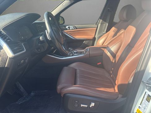 Used 2021 BMW X5 xDrive40i image 11