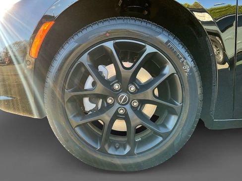 New 2026 Chrysler Pacifica Select w/ S Appearance Package image 16