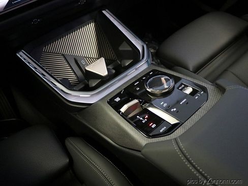 Used 2025 BMW X3 xDrive30i image 24