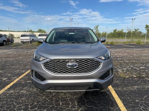 Used 2024 Ford Edge SEL AWD/4WD image 9