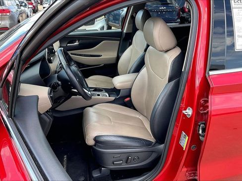 Used 2019 Hyundai Santa Fe FWD image 25