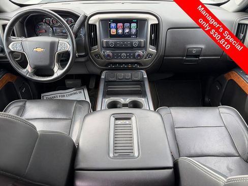 Used 2018 Chevrolet Silverado 1500 High Country AWD/4WD image 11