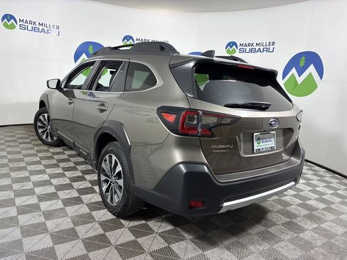 Used 2023 Subaru Outback Limited image 7