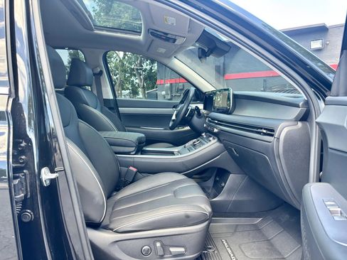 Used 2024 Hyundai Palisade XRT FWD image 7
