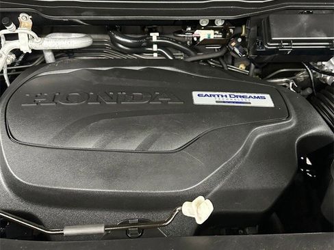 Used 2016 Honda Pilot Touring image 7