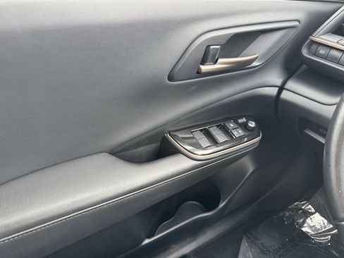 Used 2024 Toyota Crown XLE image 32