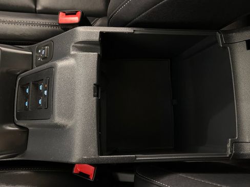 Used 2025 Ford Bronco Big Bend w/ Black Diamond Package AWD/4WD image 23