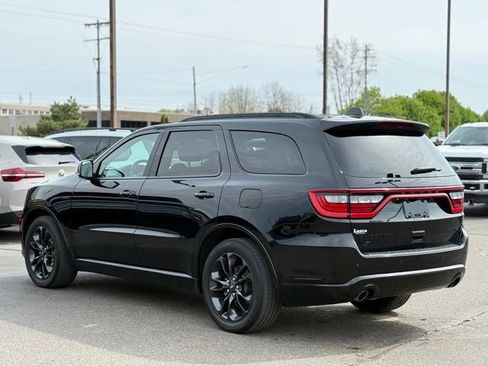 Used 2022 Dodge Durango R/T w/ Blacktop Package AWD/4WD image 48