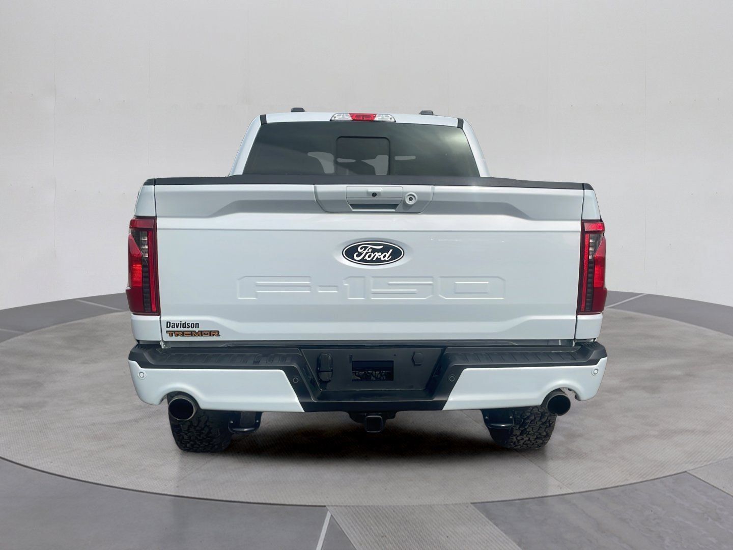 Certified 2025 Ford F150 Tremor AWD/4WD image 9