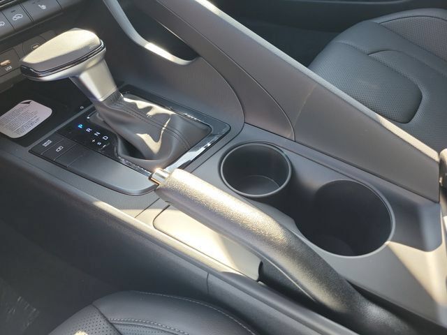 New 2026 Hyundai Elantra SEL Sport FWD image 16