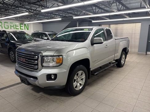 Used 2015 GMC Canyon SLE w/ SLE Convenience Package image 3