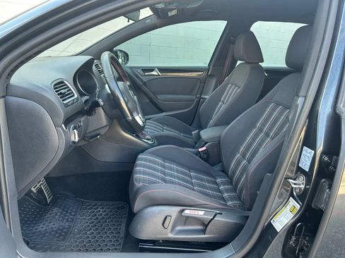 Used 2014 Volkswagen GTI Wolfsburg Edition FWD image 11