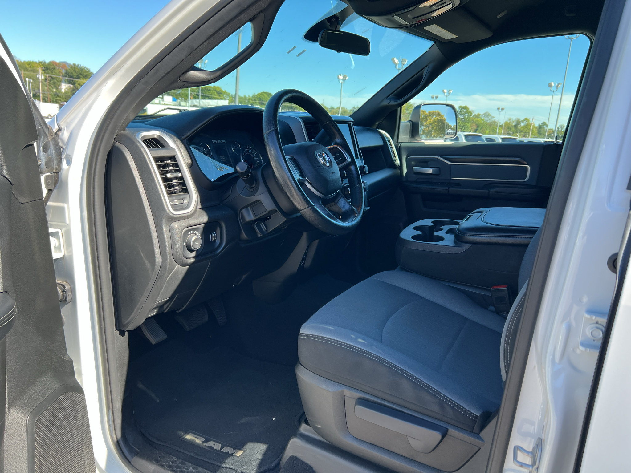 Used 2022 RAM 2500 Big Horn AWD/4WD image 12