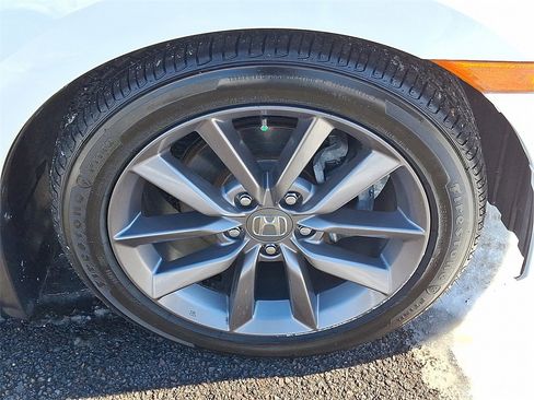 Used 2020 Honda Civic EX image 8