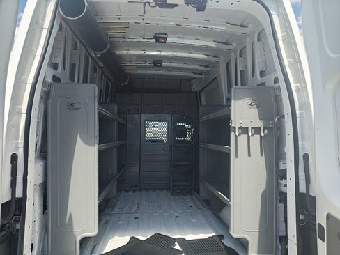 Used 2020 Nissan NV 2500 S RWD image 2