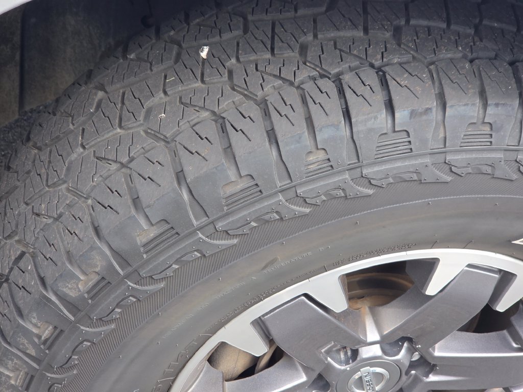 Used 2018 Nissan Frontier PRO-4X AWD/4WD image 15