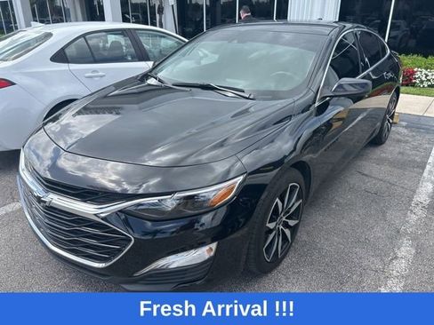 Used 2024 Chevrolet Malibu RS image 1