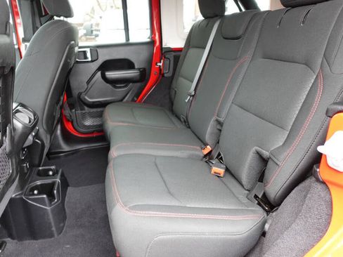 Used 2021 Jeep Wrangler Unlimited Rubicon AWD/4WD image 29