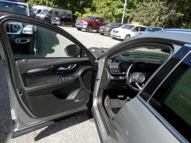 Used 2024 Buick Envision Preferred AWD/4WD image 15